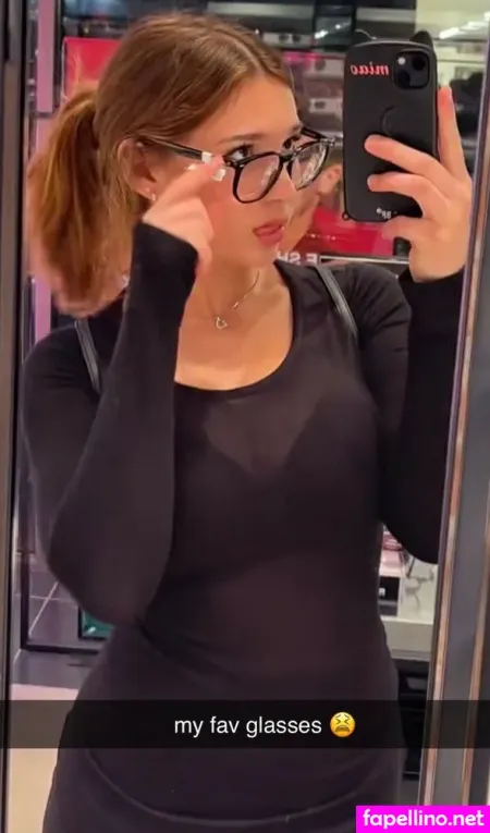 Sara Dobrik OnlyFans Thumbnail #Q0CskjbrqN