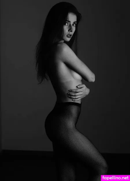 Sara Dokumaci OnlyFans Thumbnail #4jQD7Fq87m