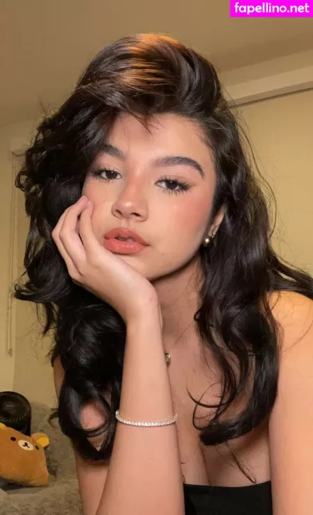 Sara Echeagaray OnlyFans Thumbnail #KKgXDtKldt