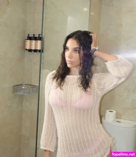 Sara Espsito OnlyFans Thumbnail #QjDn64foIA