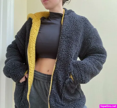 Sara Farrelll OnlyFans Thumbnail #7ltrvsim0V