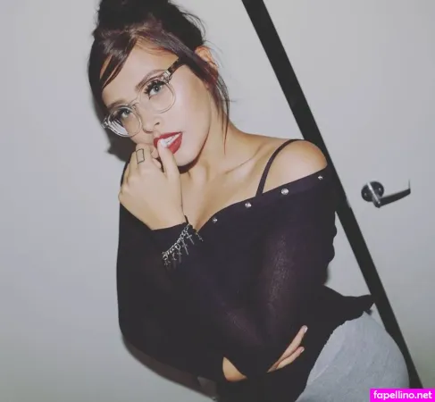 Sara Forsberg OnlyFans Thumbnail #H29E1FISd5