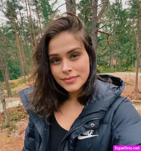 Sara Forsberg OnlyFans Thumbnail #fyUPS54ZQ0