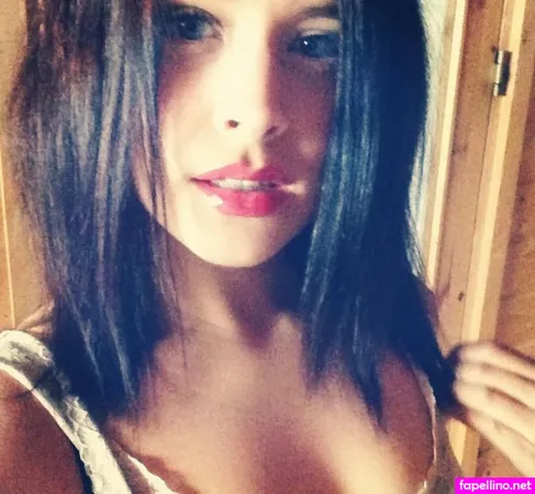 Sara Forsberg OnlyFans Thumbnail #vwikn5uwMC