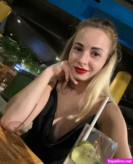 Sara Frei OnlyFans Thumbnail #HKC7cgeNgT