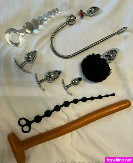 Sara Frei OnlyFans Thumbnail #k6qovGeRbs