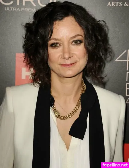 Sara Gilbert OnlyFans Thumbnail #5TpSf2Vokb