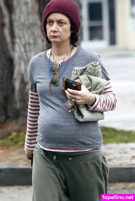 Sara Gilbert OnlyFans Thumbnail #iIr3yvC9sg