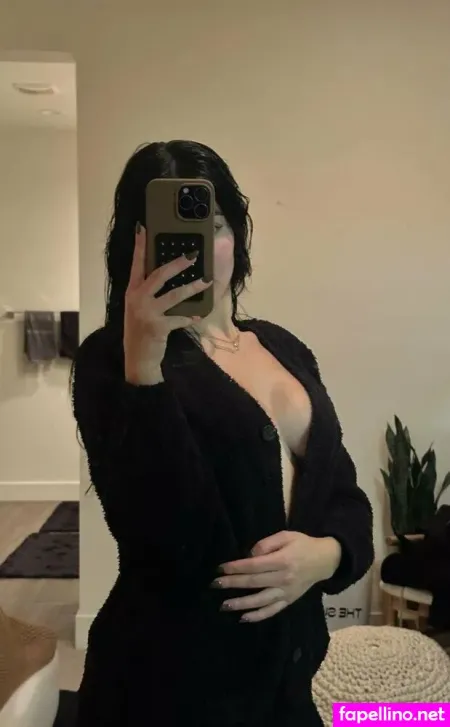 Sara Hesri OnlyFans Thumbnail #wwaeViK7er