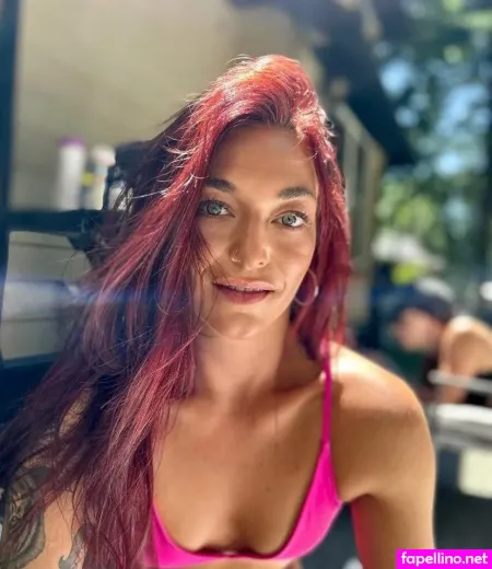 Sara Jade OnlyFans Thumbnail #E3vcGwkdtD