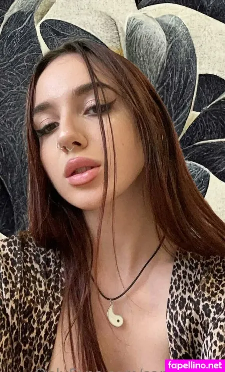 Sara Jonas OnlyFans Thumbnail #4PaDr3wir7