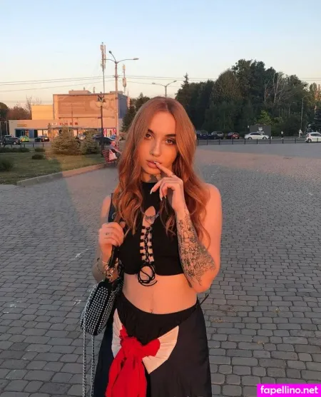 Sara Jonas OnlyFans Thumbnail #DqulbVyRVu