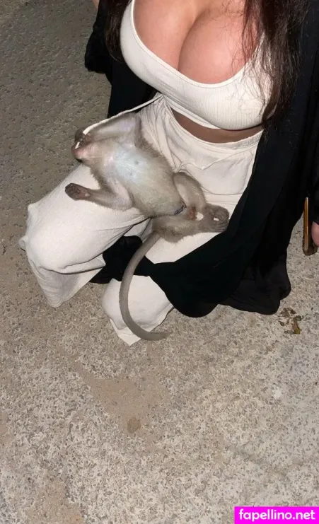 Sara Khalifa OnlyFans Thumbnail #xB5C49qd5v