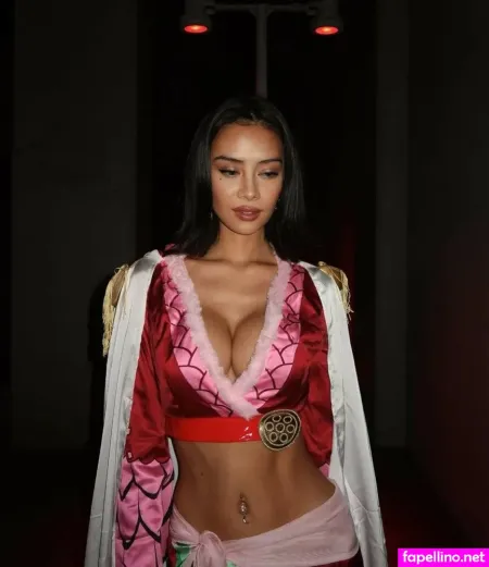 Sara Kobayashi OnlyFans Thumbnail #UgQyhsbf7C