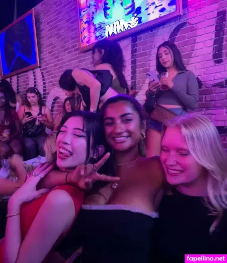 Sara Kolls OnlyFans Thumbnail #ZWRYFhhlpw