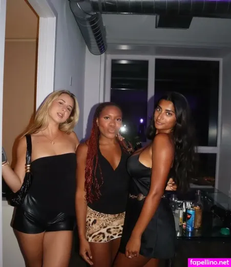 Sara Kolls OnlyFans Thumbnail #nWrtAQI57T