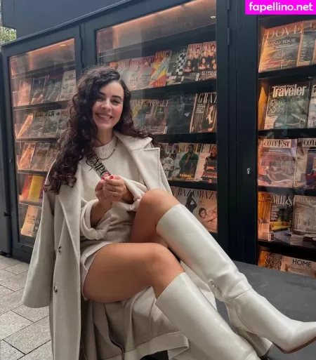 Sara Llamas OnlyFans Thumbnail #oVfeWUbWwn