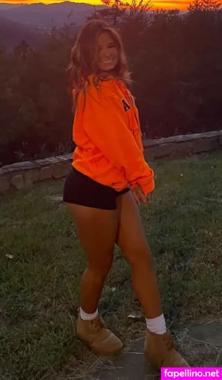 Sara Lynn Johnson OnlyFans Thumbnail #fzVxJAJVn5