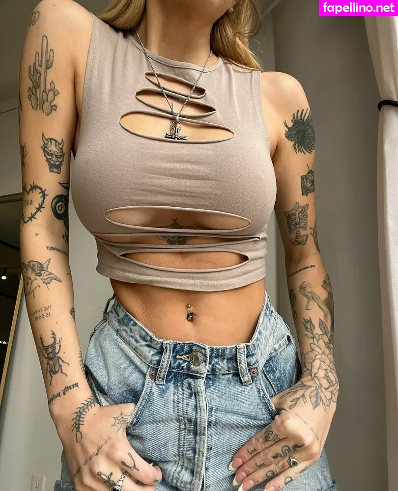 sara___mascara, sara__mascara, saramasscara Nude Leaked OnlyFans Photo #1CnPmDoseQ