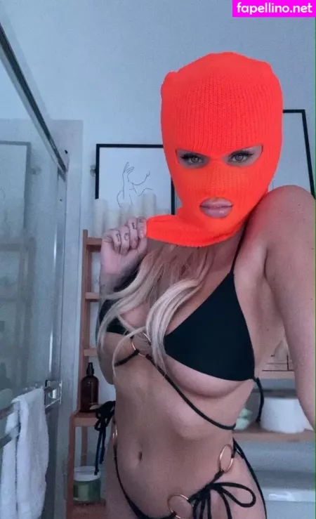 Sara Mascara 1 OnlyFans Thumbnail #6f2nIdrTro