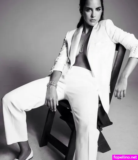 Sara Matos OnlyFans Thumbnail #OAUVPkUmFh