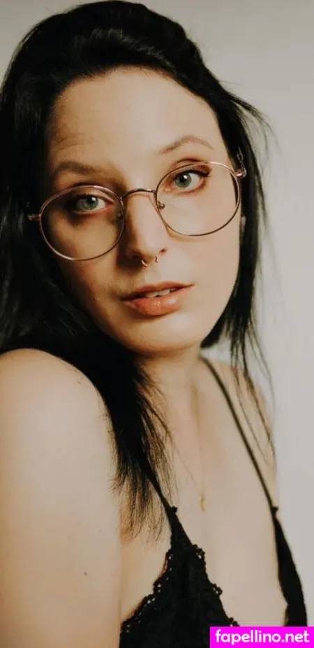 Sara Meier 1 OnlyFans Thumbnail #VR3Xhs5JcQ