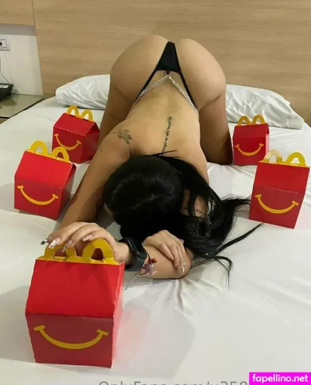 Sara Monte OnlyFans Thumbnail #XRW3rCNgDM