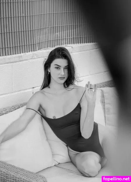 Sara Moratilla OnlyFans Thumbnail #3vbaHmfcPb