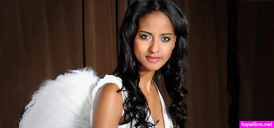 Sara Nuru OnlyFans Thumbnail #OJJBDeCewv