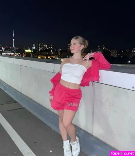 Sara Oliwia OnlyFans Thumbnail #B2GoinxIAI