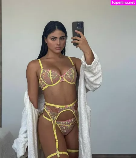 Sara Orrego OnlyFans Thumbnail #2rOt4HNCnl