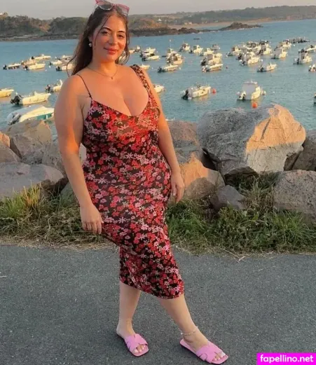 Sara Paris OnlyFans Thumbnail #1tlb1Vf0kf