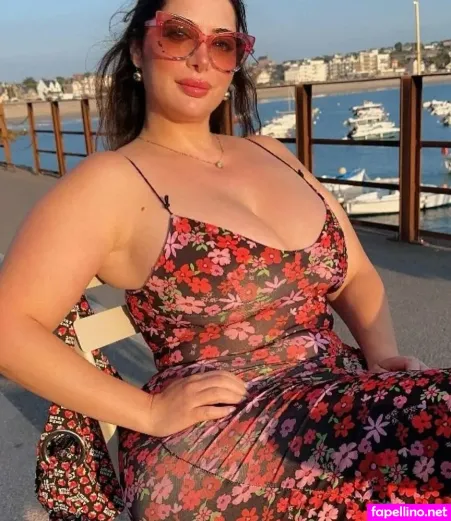 Sara Paris OnlyFans Thumbnail #DcZVRKChtH