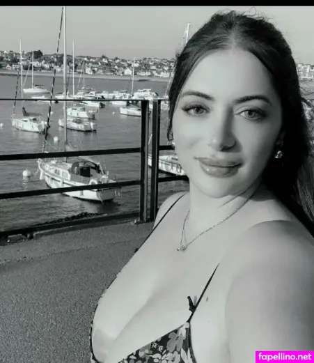 Sara Paris OnlyFans Thumbnail #blmGw5kH64