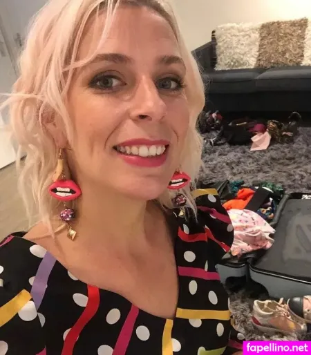 Sara Pasco OnlyFans Thumbnail #H6bwFHHEn2