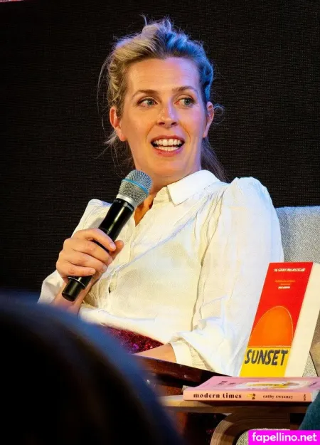 Sara Pasco OnlyFans Thumbnail #kpIMnkcxha