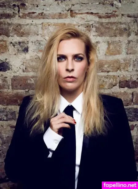 Sara Pasco OnlyFans Thumbnail #qXqF8bN7Al