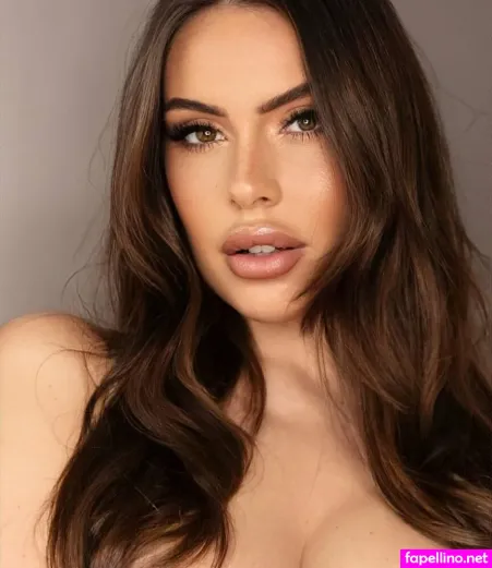 Sara Riccardi OnlyFans Thumbnail #iHNWLOcP7v