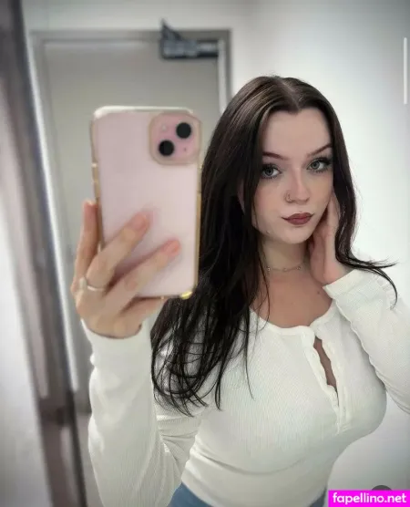 Sara Rosmannn OnlyFans Thumbnail #0iBcpnNrQA