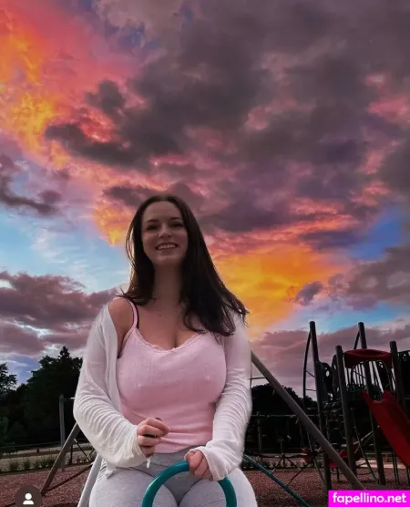 Sara Rosmannn OnlyFans Thumbnail #w2AVaZMf3e