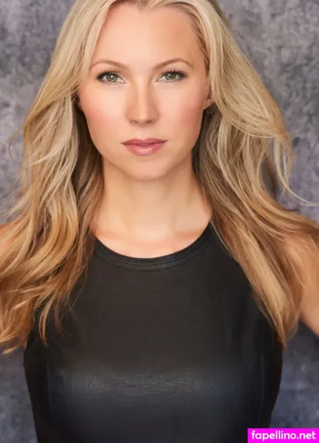 Sara Sanderson OnlyFans Thumbnail #fW5qd5bpWo