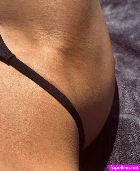 Sara Sanna OnlyFans Thumbnail #TncNFugavr