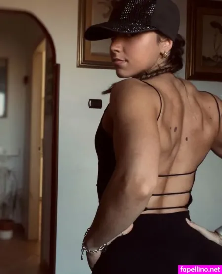 Sara Sanna OnlyFans Thumbnail #nOCRWLtodS