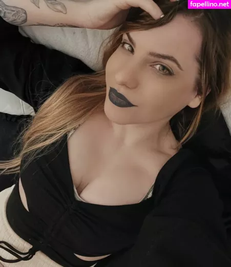 Sara Secora OnlyFans Thumbnail #qnOYFuY6Dx