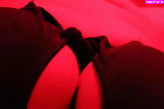 Sara The Snowbunny OnlyFans Thumbnail #VWeMmB2fIF