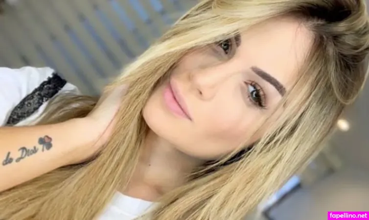 Sara Uribe OnlyFans Thumbnail #Bo6AviYTsu
