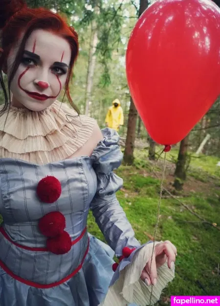 Sara Wagner 1 OnlyFans Thumbnail #1ecAnj22gv