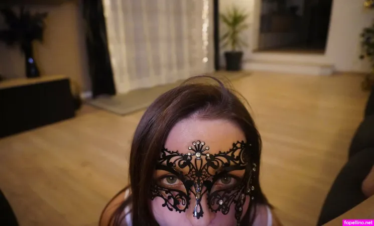 Sara Wagner 1 OnlyFans Thumbnail #l5y3shdDvO