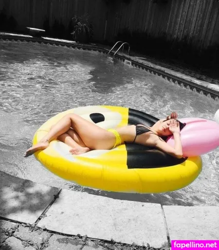 Sara Waisglass OnlyFans Thumbnail #jtiwUh7zwZ