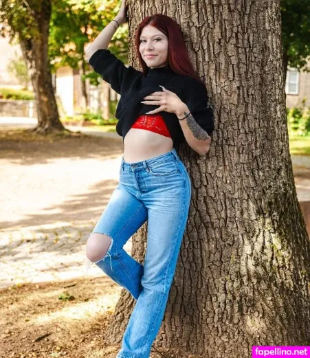 Saraaah 16 OnlyFans Thumbnail #iwiIhjLGSN
